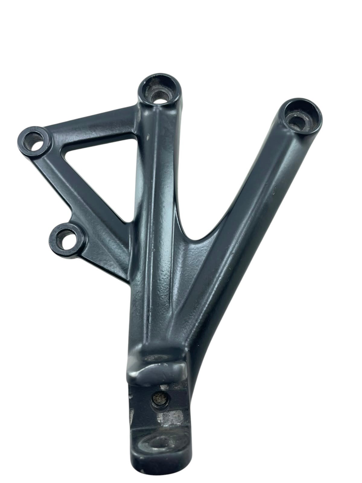 15575370472-whatsapp-image-2026-07-13-at-15-22-46.jpg Suporte pedaleira dianteira direita Daytona 675 2009 - 2012 - Imagem 1