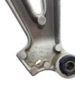 Suporte pedaleira traseira direita CBR 600F 1995 - 1998 - Imagem 7