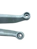 Suporte pedaleira treseiro esquerdo GSXR SRAD 1000 2001-2002 - Imagem 4