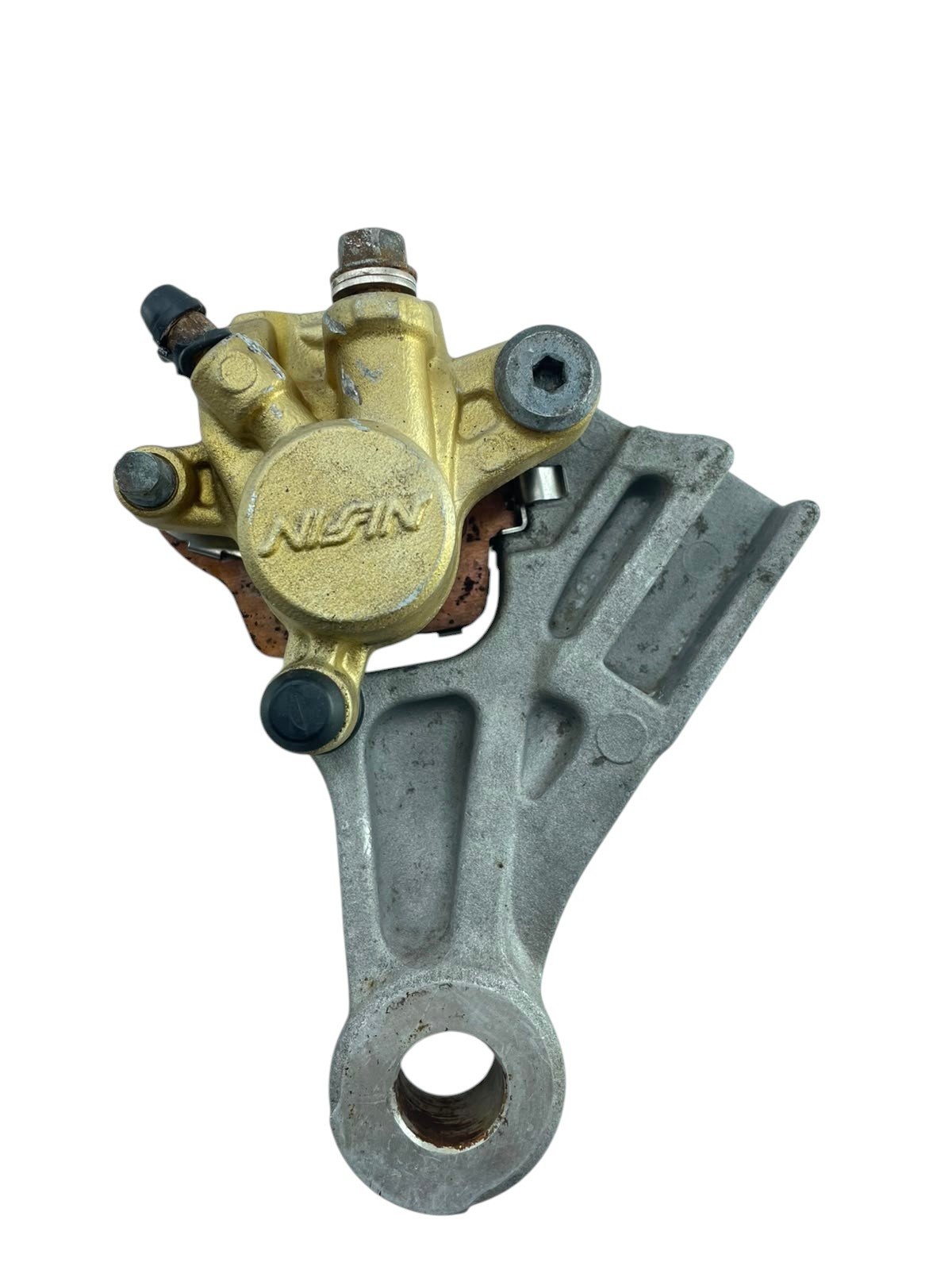 15585181323-whatsapp-image-2026-07-27-at-11-34-17-1-1.jpg Pinça freio treseira GSXR SRAD 1000 2001 - 2002 - Imagem 1