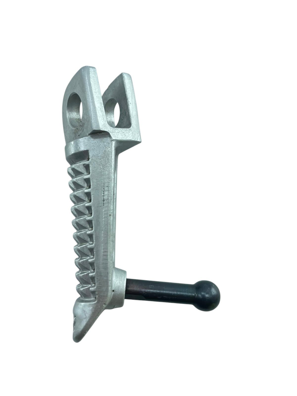 15585264534-whatsapp-image-2026-07-27-at-14-41-22-3-2.jpg Pedaleira dianteira direita GSXR SRAD 1000 2001 - 2002 - Imagem 1