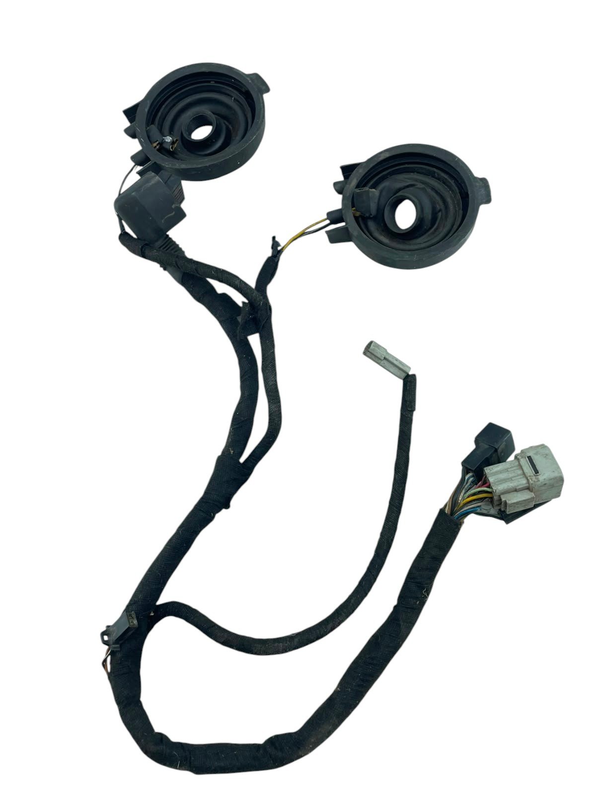 15590398267-whatsapp-image-2026-07-31-at-14-40-13-2-1.jpg Chicote farol GSXR SRAD 1000 2001 - 2002 - Imagem 1