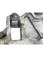 Suporte pedaleira diant direi GSXR 1100 1991-1991 C/avaria - Imagem 8