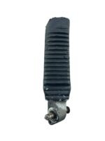 Pedaleira dianteira direita GSXR 1100 1991 - 1993 (C/avaria)