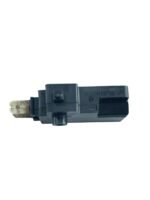 Interruptor freio dianteiro CBR 1000 2004 - 2007 - Imagem 4