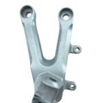 Suporte pedaleira dianteira esquerda CBR 1000 2004- 2007