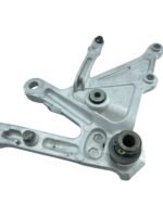 Suporte pedaleira dianteira direita CBR 1000 2004 - 2007 - Imagem 3