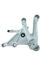 Suporte pedaleira dianteira direita CBR 1000 2004 - 2007 - Imagem 4
