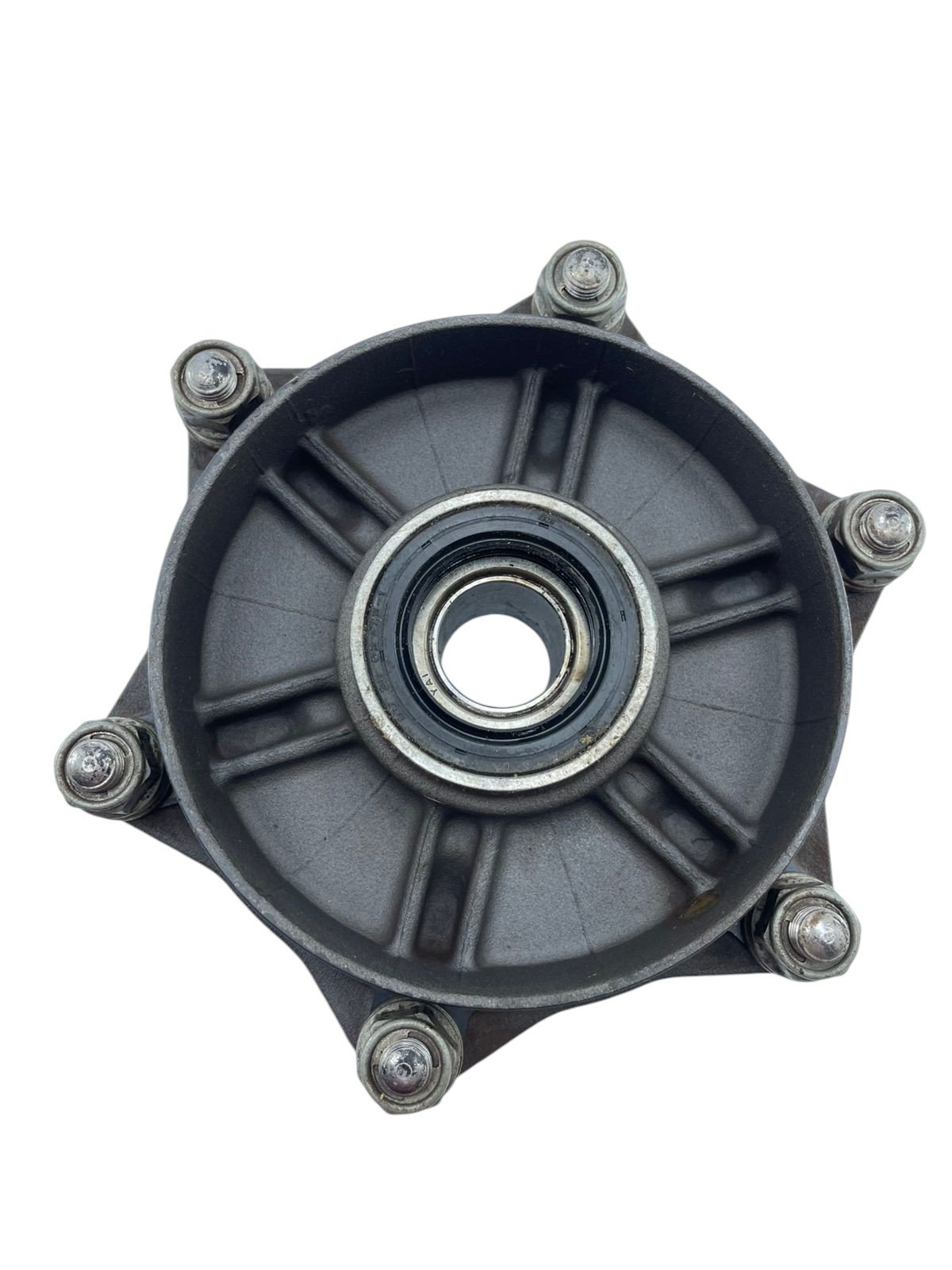 15604897478-whatsapp-image-2026-09-01-at-15-39-29-3-photoroom.jpg Flange coroa CBR 1000 2004 - 2007 - Imagem 1