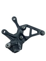 Suporte pedaleira dianteira esquerda Z 900 2017 - 2026