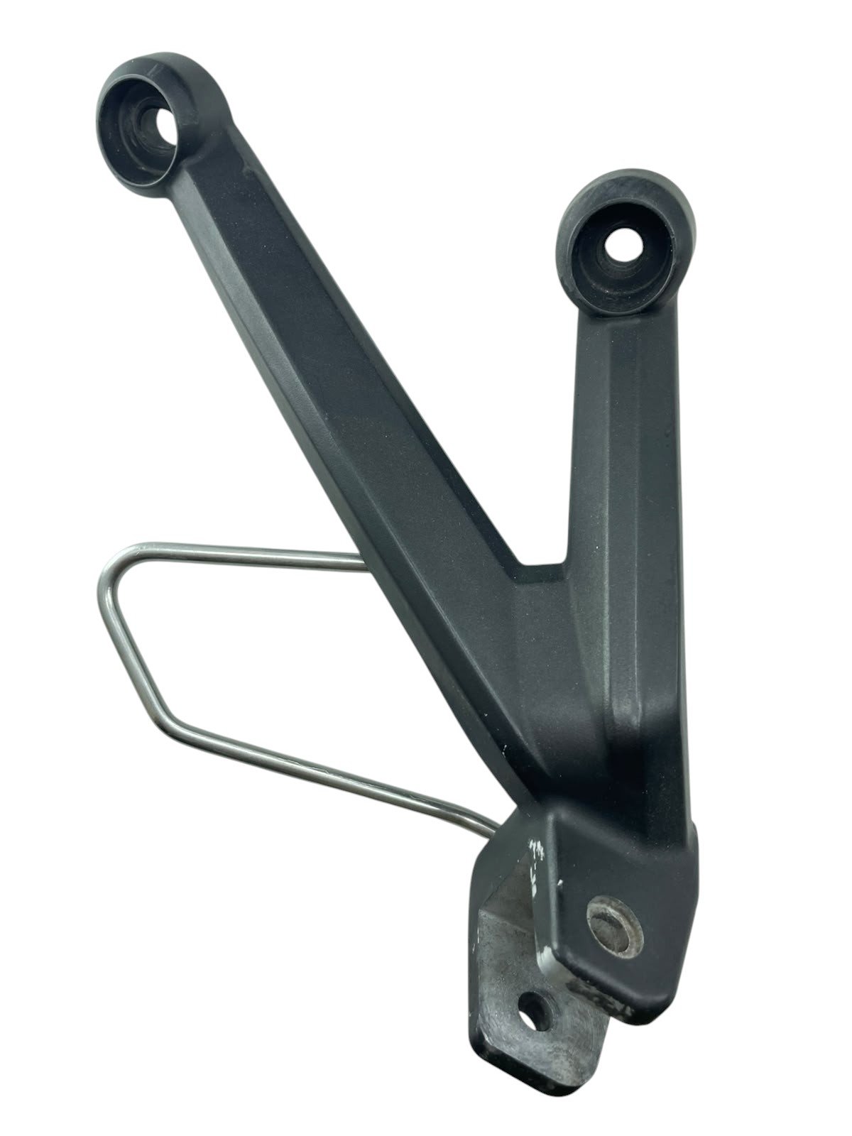 15633740884-branco-rio-do-s-photoroom.jpg Suporte pedaleira trase direit Tiger 1200 Explorer 2014 2017 - Imagem 1