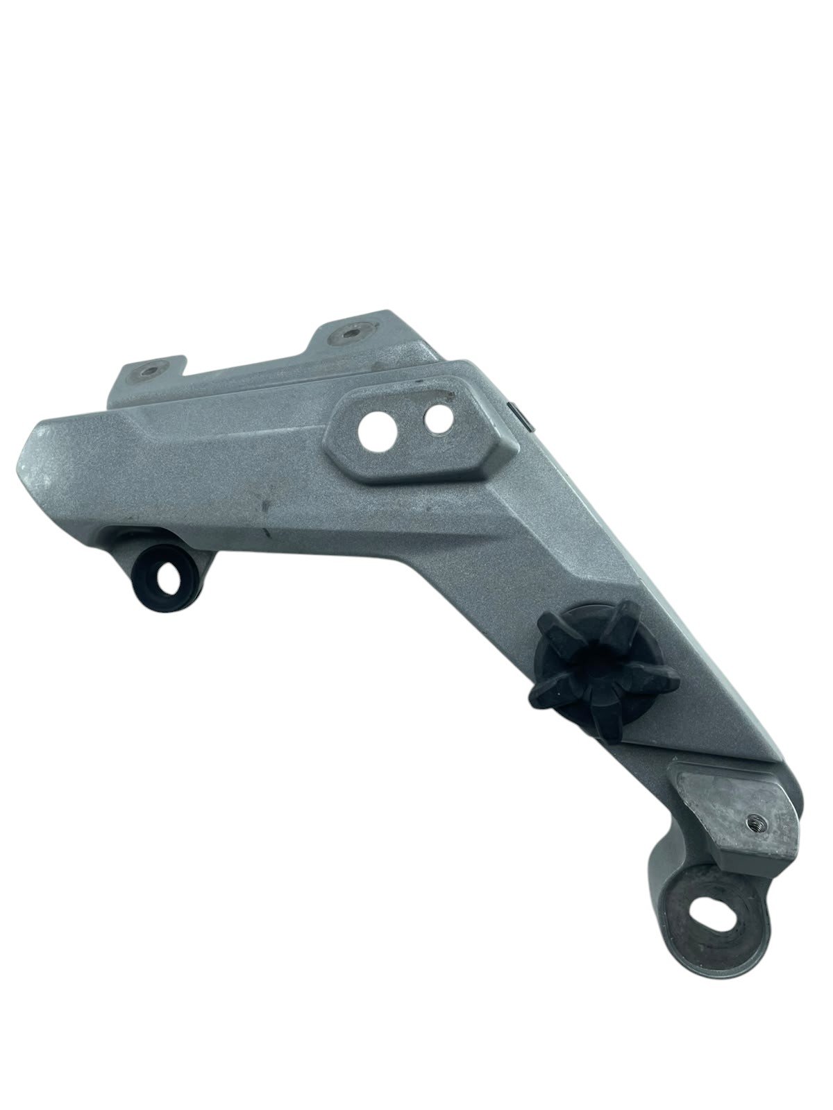 15635168545-whatsapp-image-2026-10-22-at-15-20-31-1-photoroom.jpg Suporte farol direito Tiger 1200 Explorer 2014 - 2017 - Imagem 1
